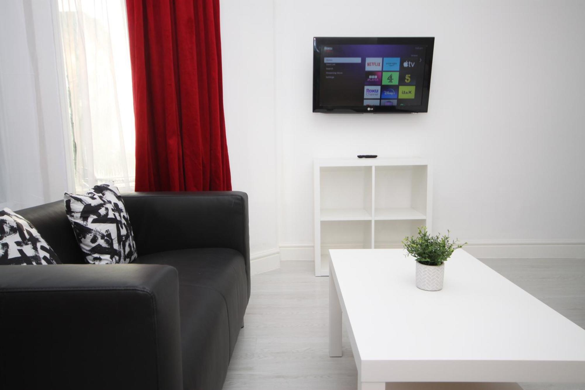 Barton Beachside - Stylish Studio Apartment, Double & Single - Central Beach & Promenade Location - Over 21'S, Family Friendly Only, Id Required Blackpool Pokój zdjęcie