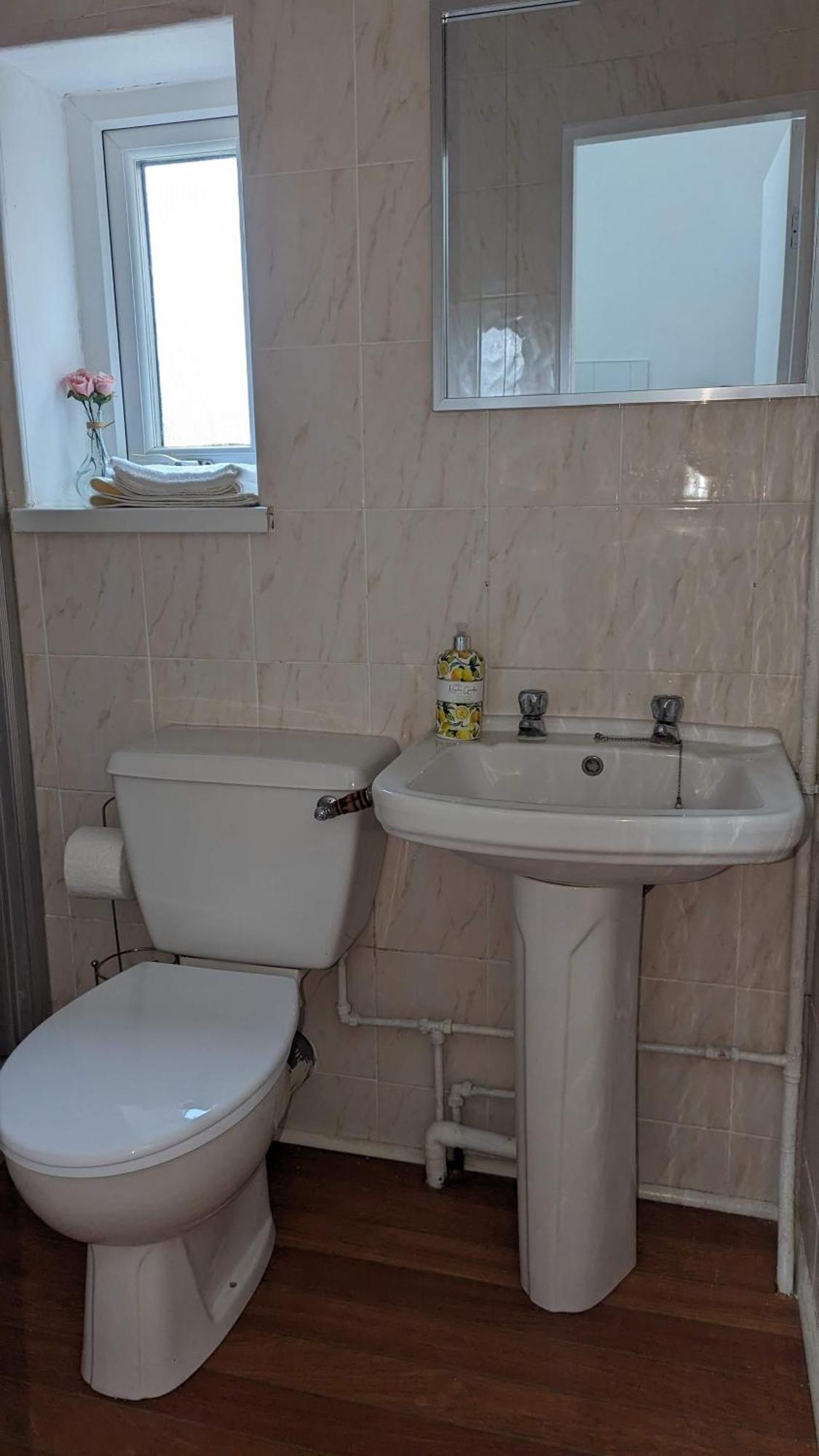 Barton Beachside - Stylish Studio Apartment, Double & Single - Central Beach & Promenade Location - Over 21'S, Family Friendly Only, Id Required Blackpool Zewnętrze zdjęcie