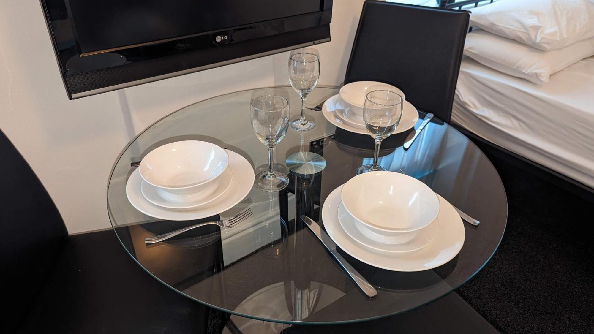 Barton Beachside - Stylish Studio Apartment, Double & Single - Central Beach & Promenade Location - Over 21'S, Family Friendly Only, Id Required Blackpool Zewnętrze zdjęcie